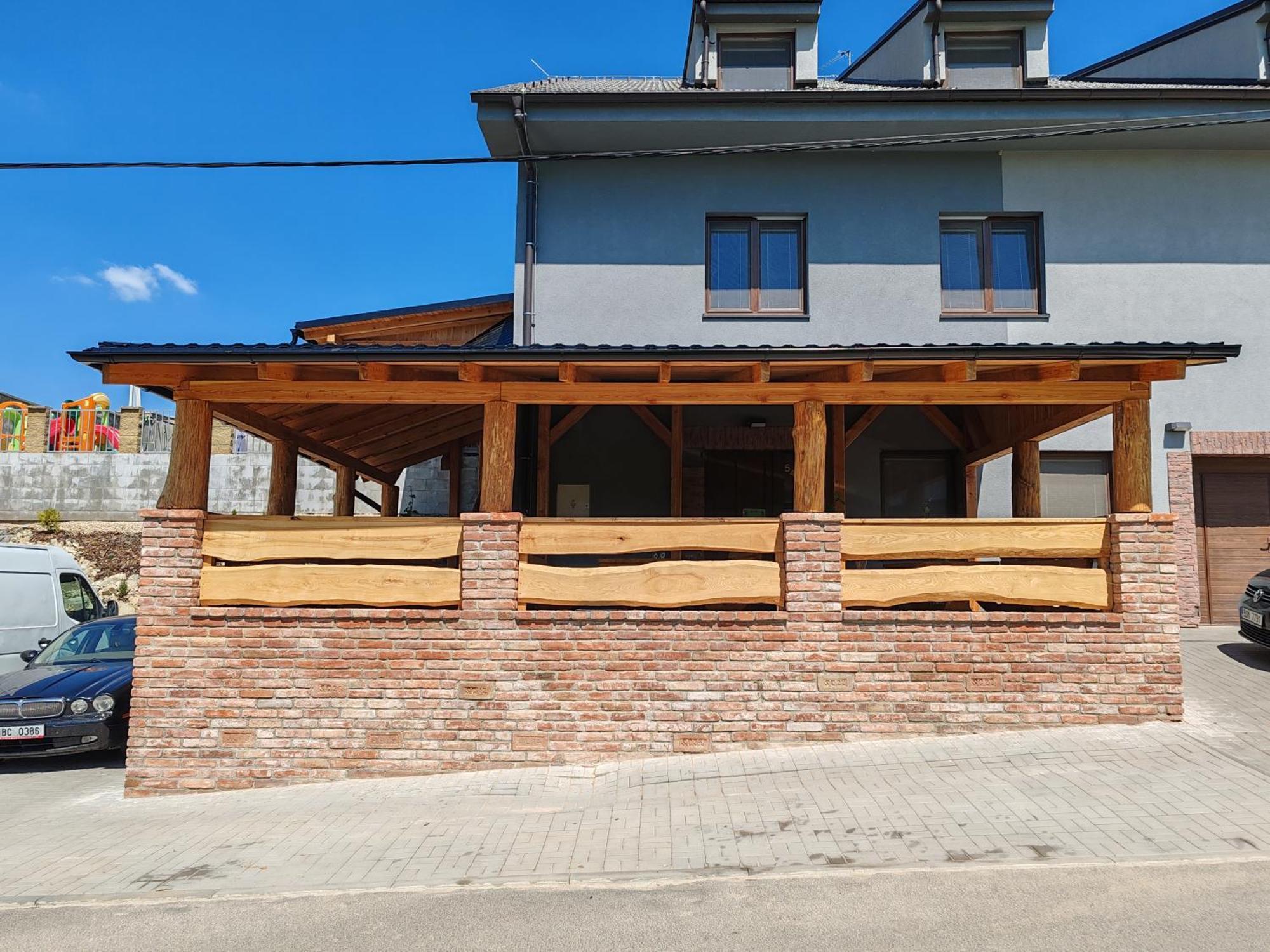 Ubytovani U Leose Zajeci Exterior photo